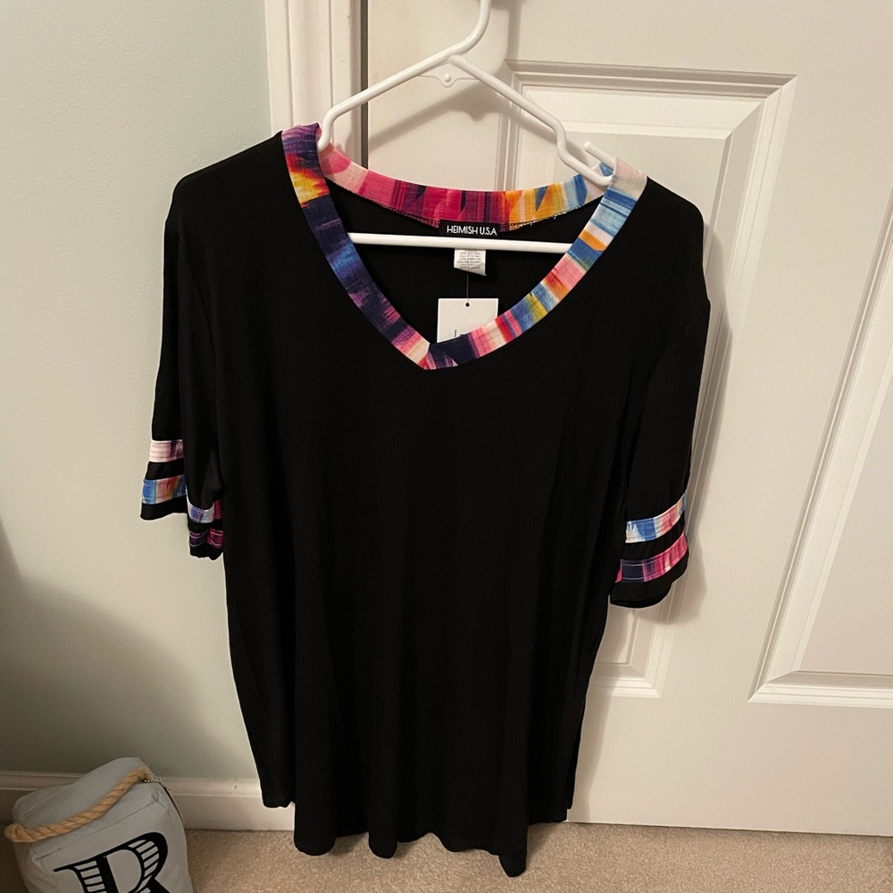 036. NWT by HEIMISH U.S.A Black V Neck Top with Colorful Stripes, Size XL